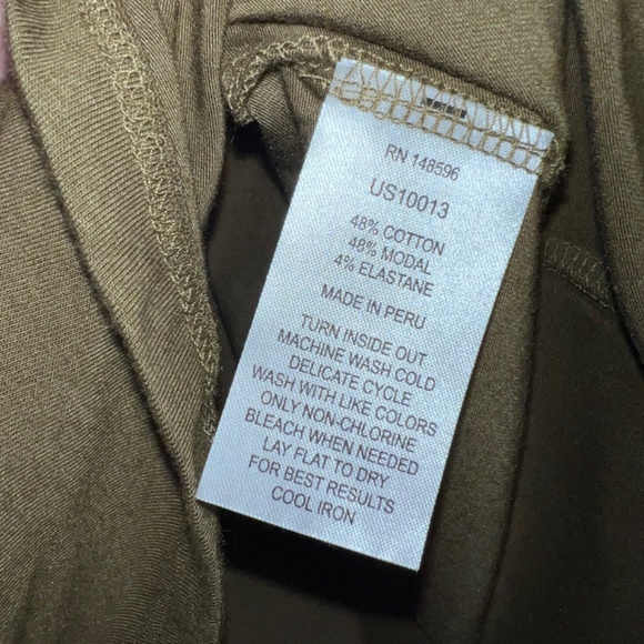 Universal Standard olive green Tee Rex tee shirt - Size 6 - 8 (aka their 2XS) M - Picture 3 of 3